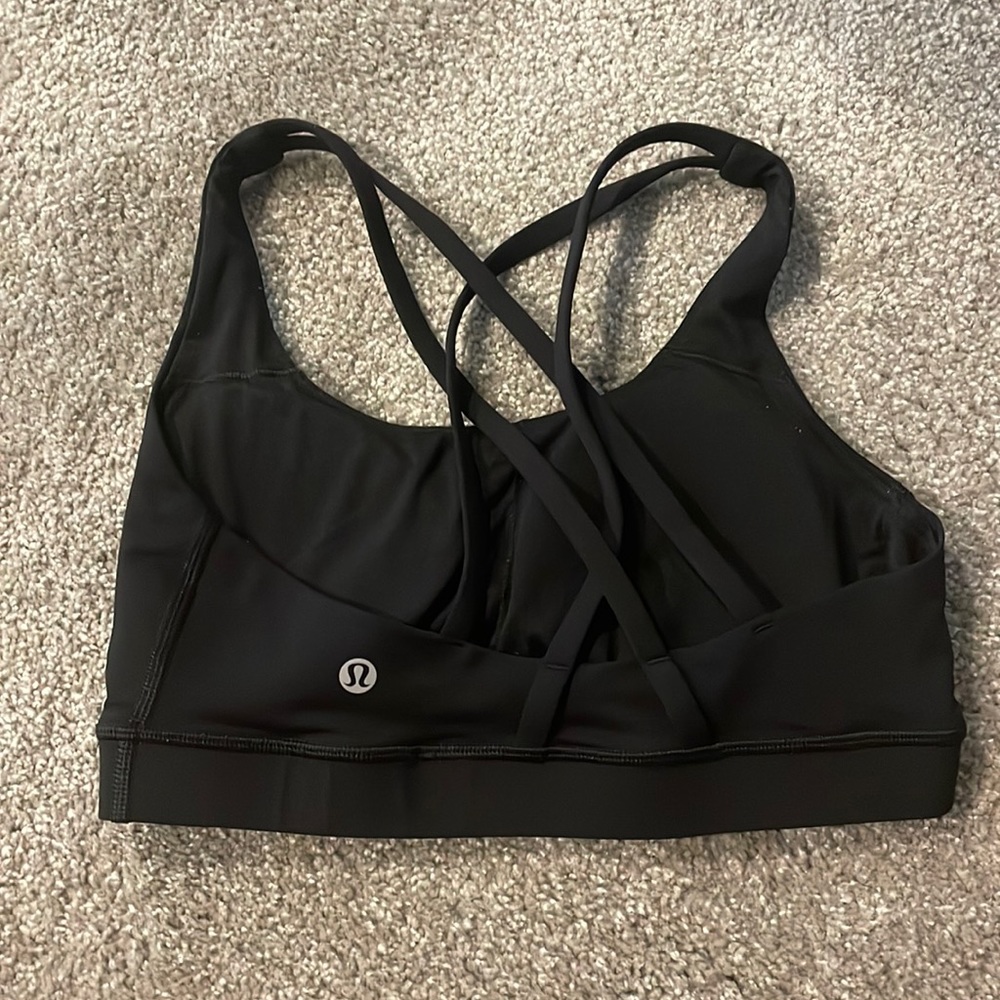 Black LULULEMON Sport Bra